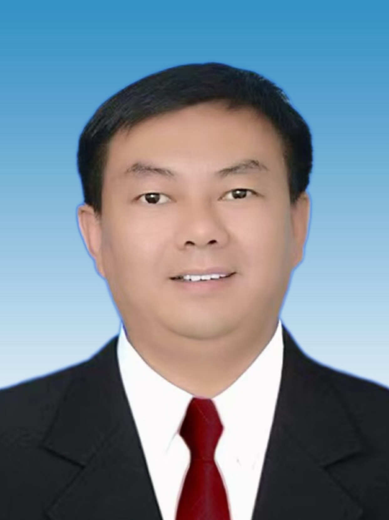 王伟.jpg
